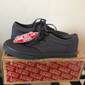 Vans Atwood Low Size 7